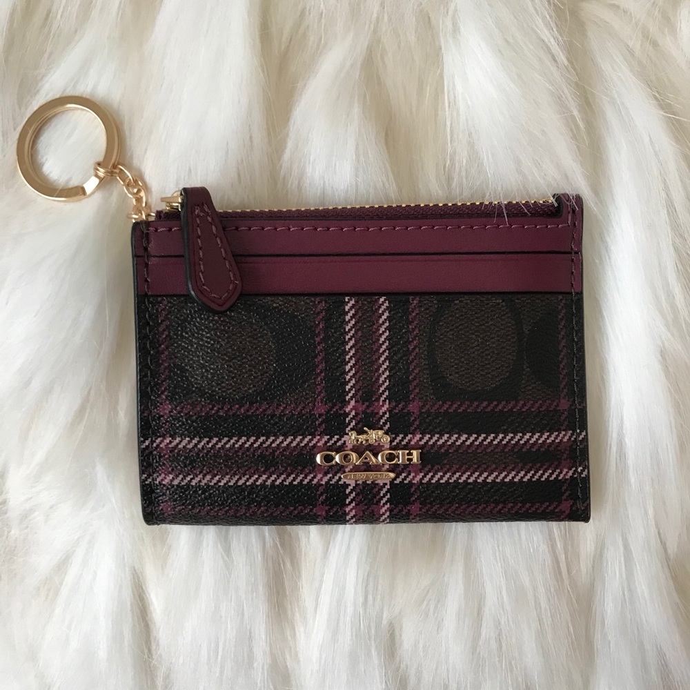 COACH👜MINI SKINNY ID CASE 4 1/4”